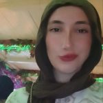 Üniversiteli İri Memeli Türbanlı Türk porno