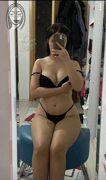 Evli Çiftin Bol Fotoğraflı Arşivi 1 Evli Çiftin Bol Fotoğraflı Arşivi Türk porno
