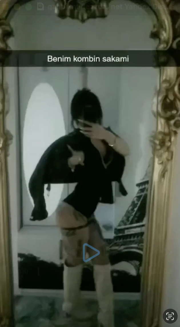 Üniversiteli Dövmeli Ortam Kaşarı türk ifşa porno