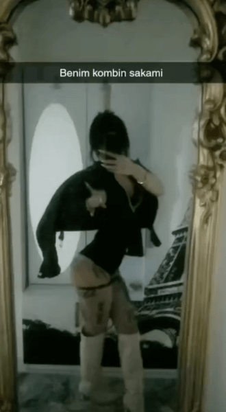 Üniversiteli Dövmeli Ortam Kaşarı Türk porno