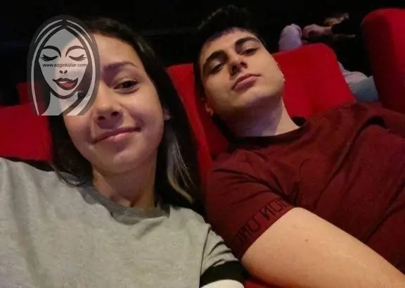 Üniversiteli Çılgın Gençler