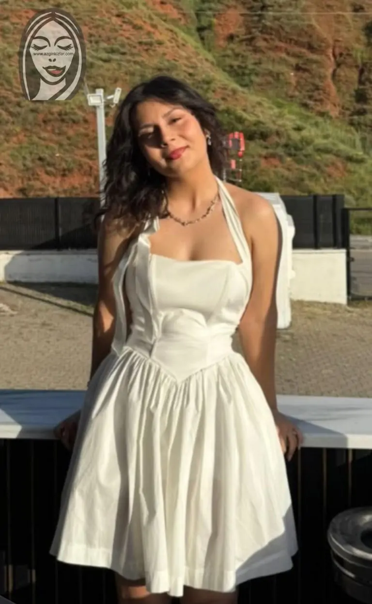 Genç Güzel Büşra